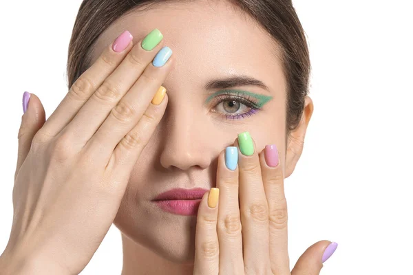 Mujer Joven Con Hermosa Manicura Sobre Fondo Blanco — Foto de Stock