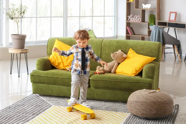 Cute Little Boy Skateboard Home — Stock Photo, Image