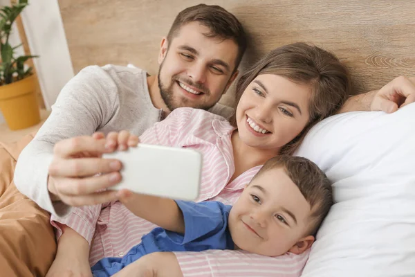 Portrait Happy Family Taking Selfie Bedroom — Stock Photo, Image