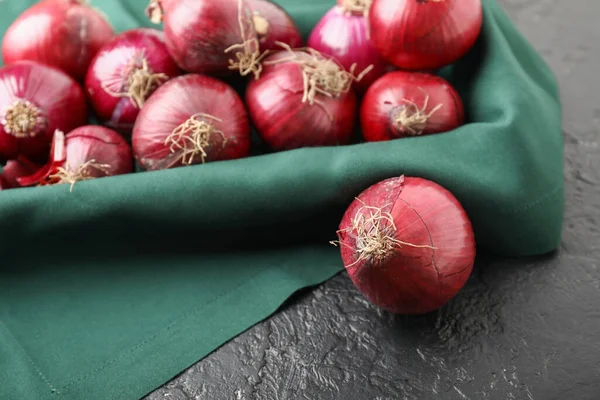 Fresh Raw Onion Dark Background — Stock Photo, Image