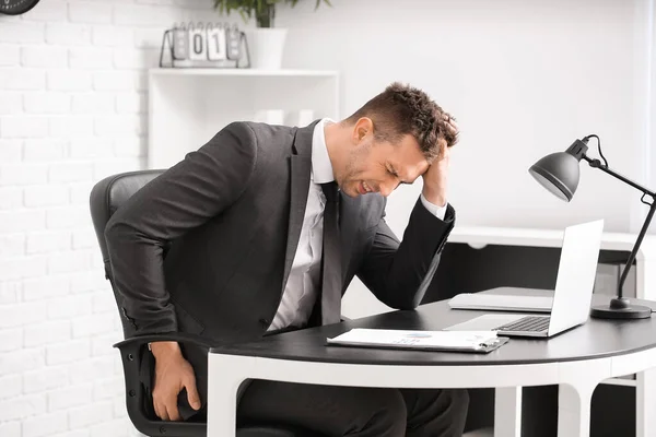 Young Man Suffering Hemorrhoids Office — Stock Photo, Image