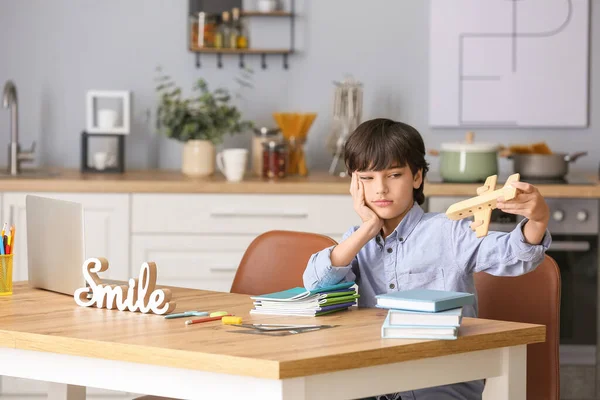 Little Boy Unwilling Homework Kitchen — Stock Photo, Image