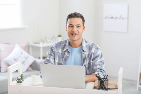 Young Man Laptop Checking His Mail Home — Stock Photo, Image