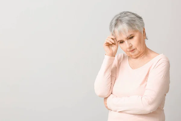 Elderly Woman Suffering Mental Disability Grey Background — Stock Photo, Image