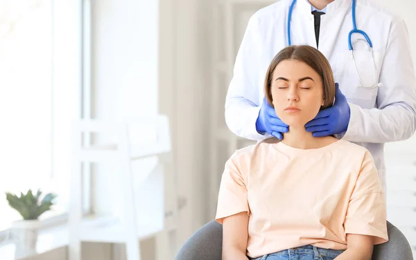Endocrinologist Examining Throat Young Woman Clinic — Stock Photo, Image