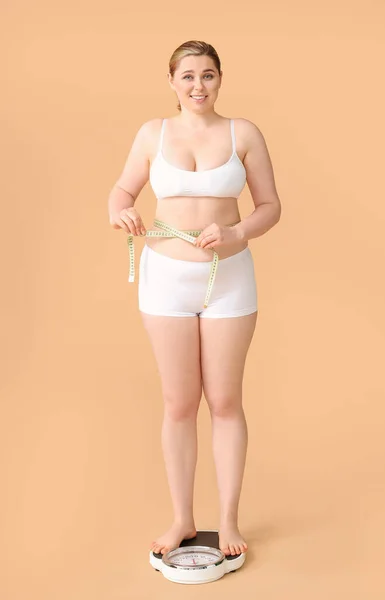 Overweight Woman Standing Scales Color Background Weight Loss Concept — 스톡 사진