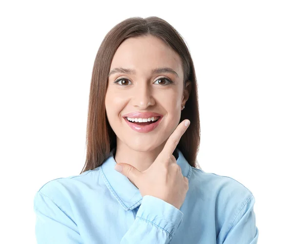 Junge Frau Mit Schönem Lächeln Auf Weißem Hintergrund — Stockfoto
