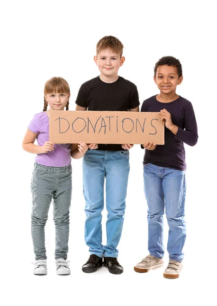 Niños Sosteniendo Cartón Con Texto Donaciones Sobre Fondo Blanco —  Fotos de Stock