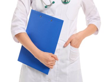 Beyaz arka planda kadın doktor