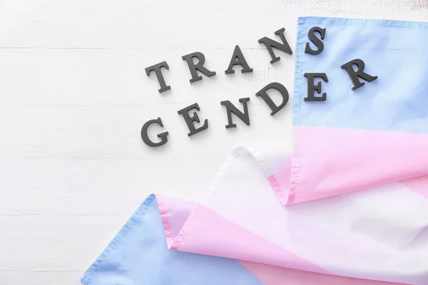 Texto Trans Gender Bandera Sobre Fondo Blanco Madera —  Fotos de Stock