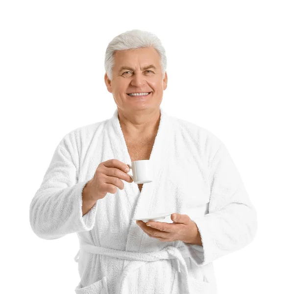 Felice Uomo Maturo Accappatoio Con Tazza Caffè Sfondo Bianco — Foto Stock