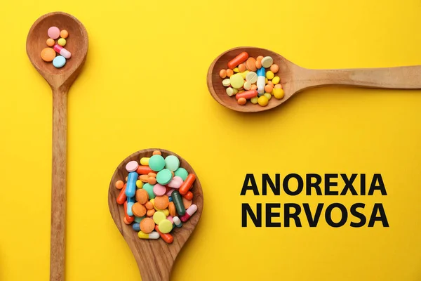 Spoons Different Pills Color Background Concept Anorexia — Stock Photo, Image
