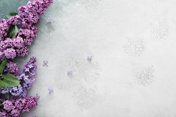 Beautiful Lilac Flowers Table — Stock Photo, Image