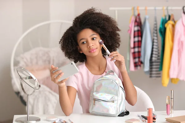 Afro Americano Adolescente Fashion Blogger Registrazione Video Casa — Foto Stock