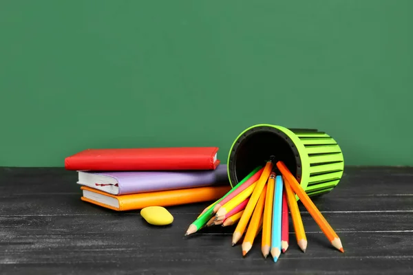 Soporte Con Papelería Mesa Aula — Foto de Stock