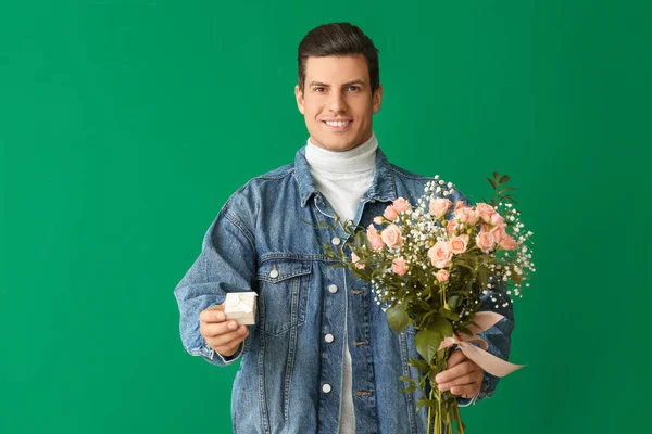 Handsome Man Bouquet Flowers Gift Color Background — Stock Photo, Image