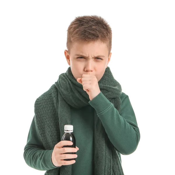 Niño Enfermo Con Jarabe Para Tos Botella Sobre Fondo Blanco — Foto de Stock