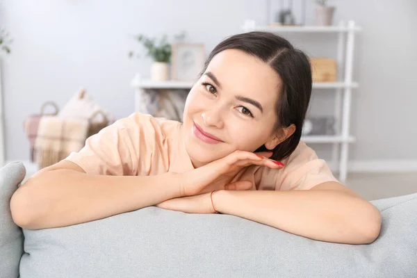 Portrait Beautiful Young Woman Resting Home — Stock Photo, Image