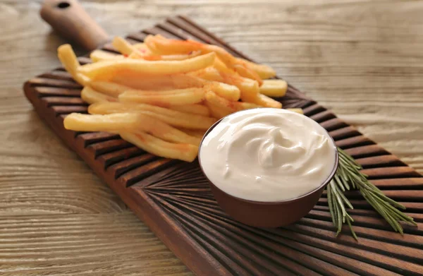 Board Tasty Sour Cream French Fries Table — Stock Photo, Image