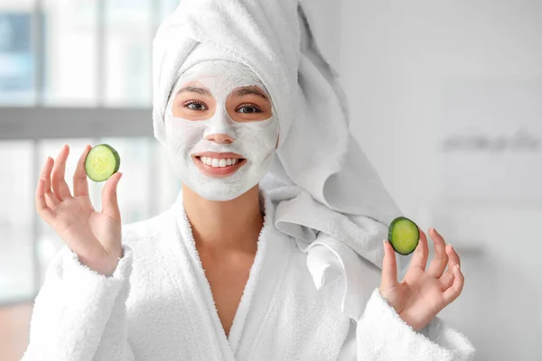 Beautiful Young African American Woman Cucumber Slices Facial Mask Bathroom — Stock Photo, Image