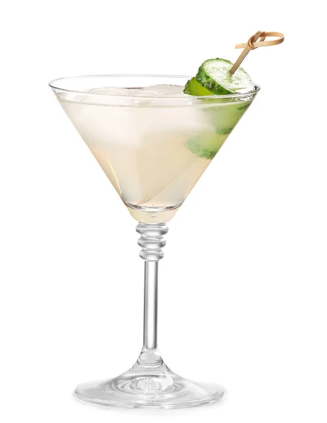 Egy Pohár Finom Uborka Martini Fehér Alapon — Stock Fotó