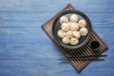 Masada lezzetli köfte ile plaka