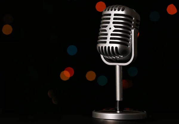 Retro Microphone Dark Background Blurred Lights — Stock Photo, Image