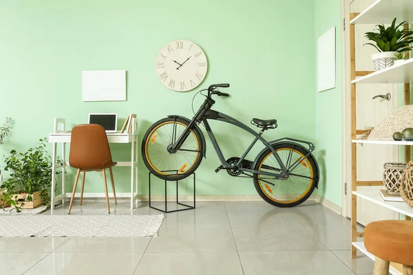 Interior Habitación Moderna Con Bicicleta Con Estilo —  Fotos de Stock