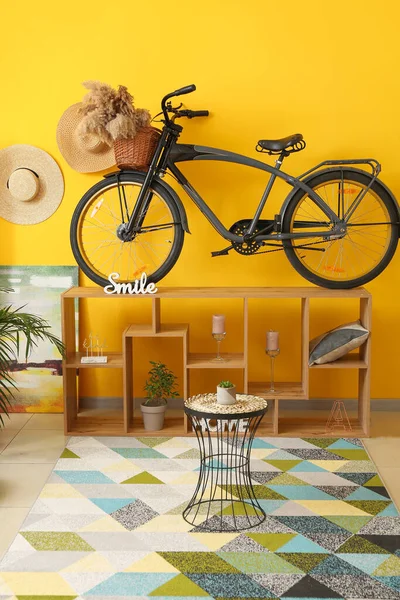 Interior Quarto Moderno Com Bicicleta — Fotografia de Stock