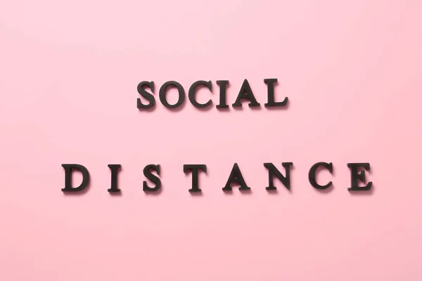 Texte Distance Sociale Sur Fond Couleur — Photo