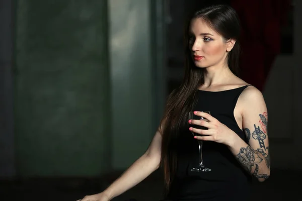 Young Woman Glass Red Wine Room — Stock Photo, Image