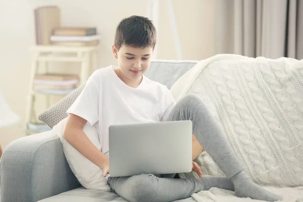 Boy Using Laptop Sofa Home — Stock Photo, Image