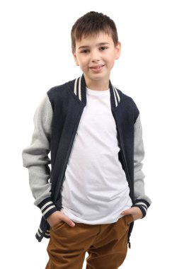 Sevimli küçük çocuk, beyaz tenli.