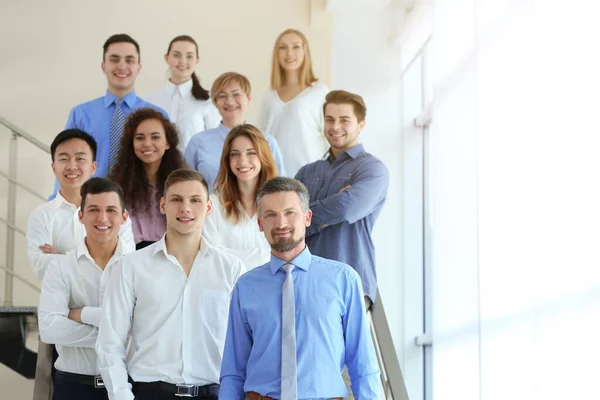 Group People Standing Stairs — Stock Photo, Image