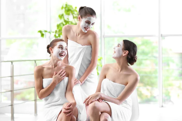 Beautiful Girls Masks Spa Salon — Stock Photo, Image