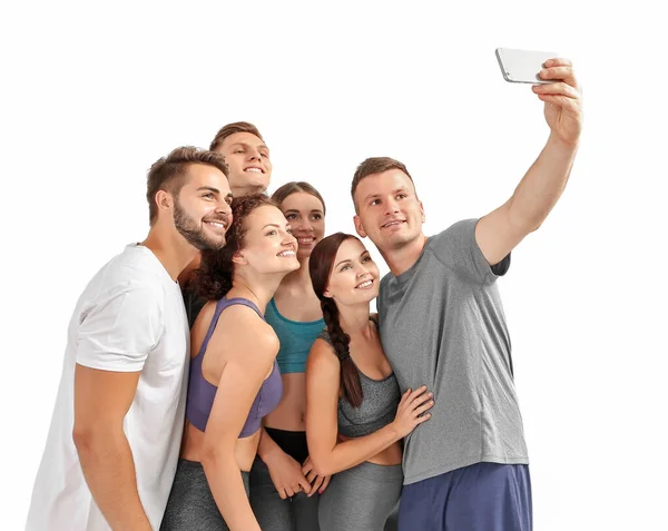 Beyaz Arka Planda Selfie Çeken Bir Grup Sportif Insan — Stok fotoğraf