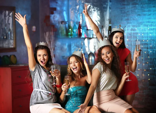 Beautiful Girls Nightclub — Stock Photo, Image