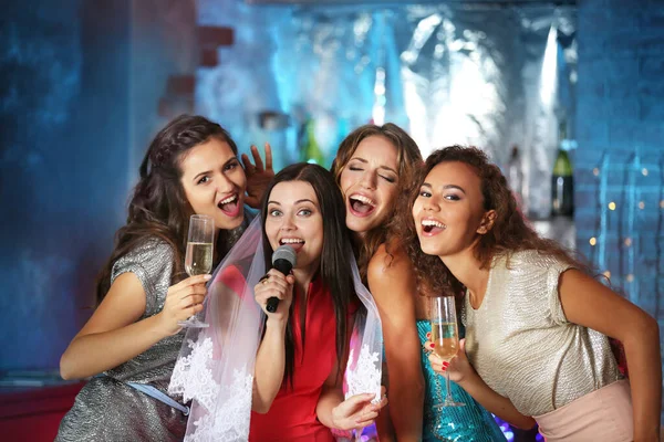 Beautiful Girls Microphone Nightclub — Stock Photo, Image