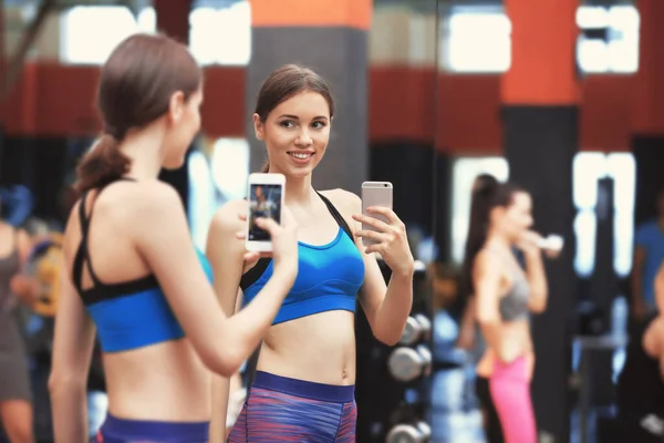 Young Sportive Woman Taking Selfie Mirror Gym — Stock Photo, Image