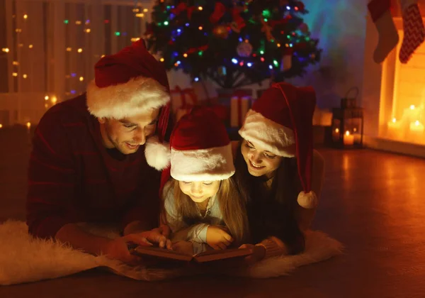 Happy Family Reading Book Living Room Decorated Christmas — Stock Photo, Image