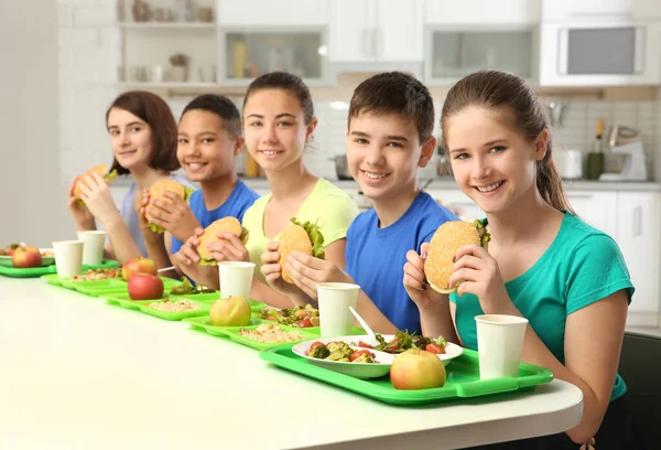 Children Eating Delicious Sandwiches School Canteen — Stock Photo, Image