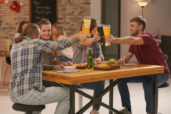 Friends Clinking Glasses Beer Sport Bar — Stock Photo, Image