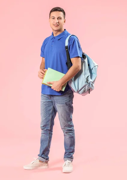 Porträt Eines Männlichen Studenten Auf Farbigem Hintergrund — Stockfoto