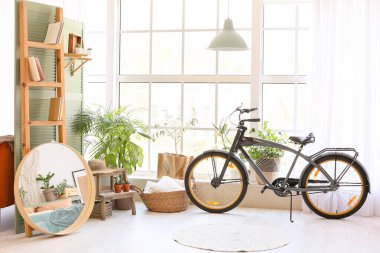 Bisikletli modern odanın içi