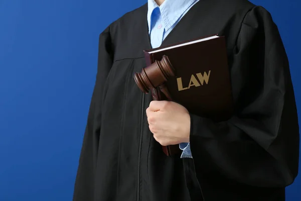 Female Judge Book Color Background Closeup — Stock Photo, Image