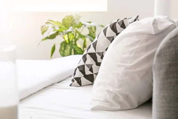 Soft Pillows Bed Home — Stock Photo, Image