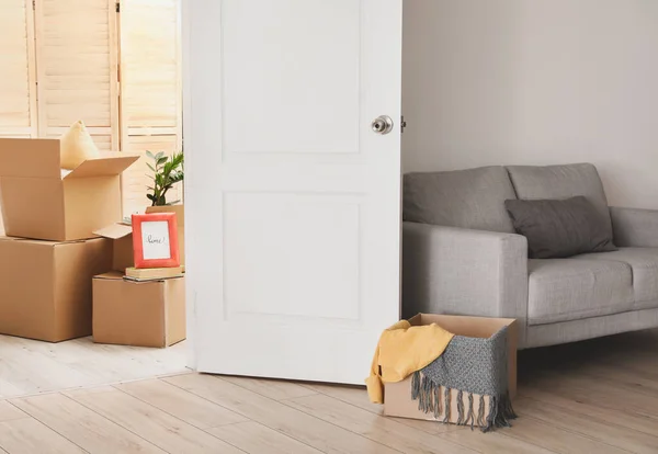 Cardboard Boxes Belongings New Flat Moving Day — Stock Photo, Image