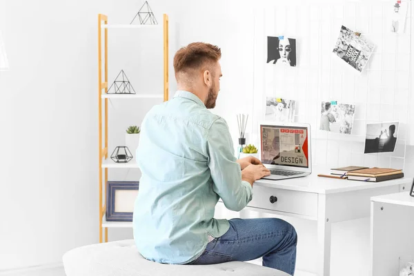 Young Male Designer Working Home — Stock Photo, Image