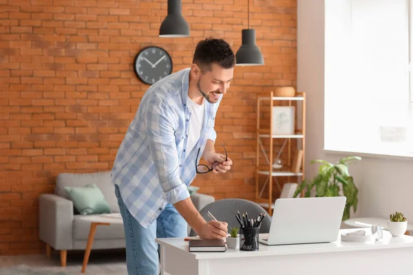 Man Laptop Working Home — Stock Photo, Image