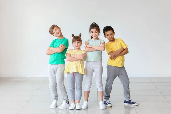 Lindos Niños Pequeños Estudio Baile — Foto de Stock